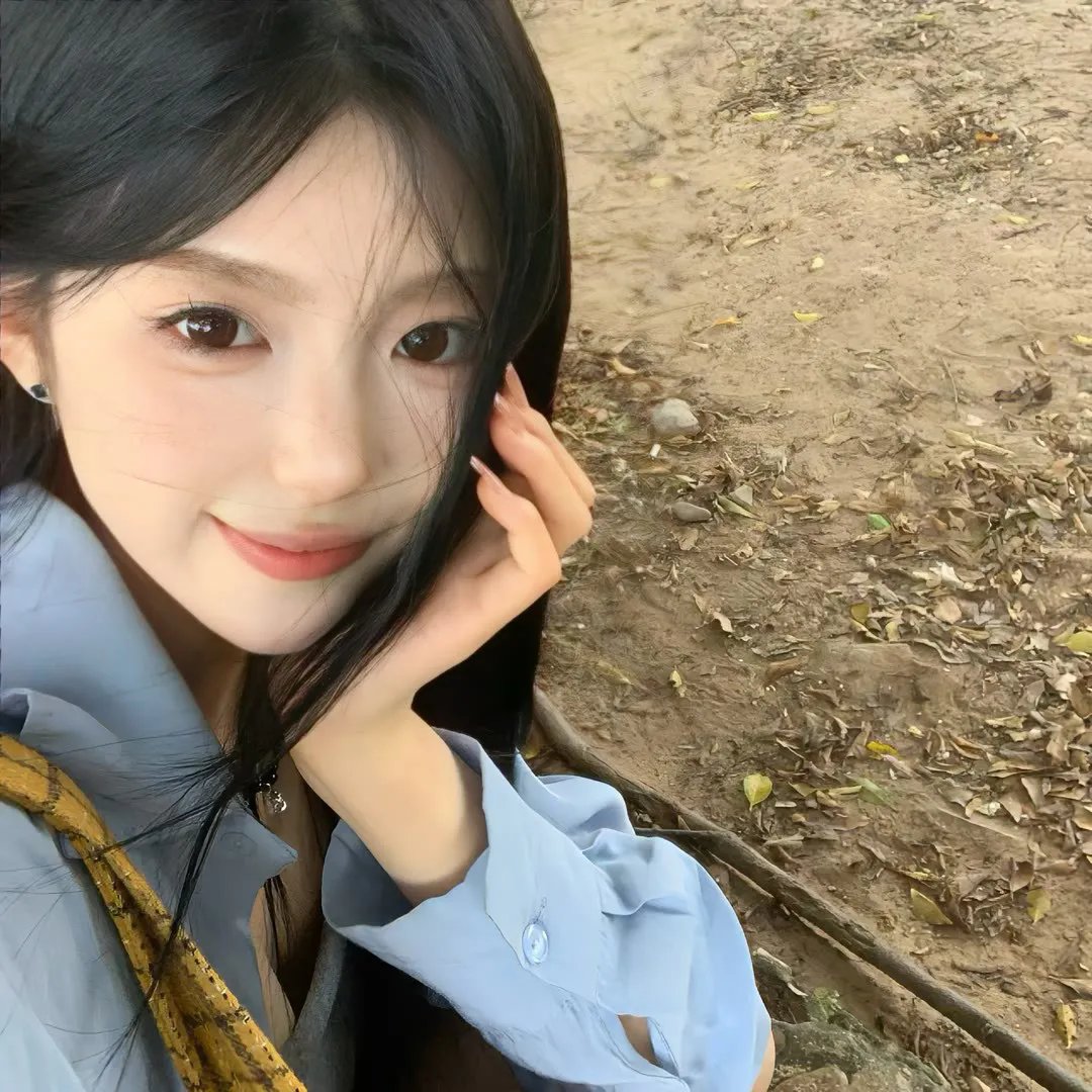 小犬与女孩